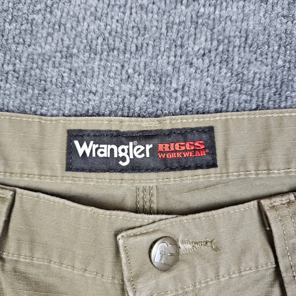Wrangler Riggs Pants Men 38x32(30) Ripstop Dark Khaki Utility Double Knee‎ READ